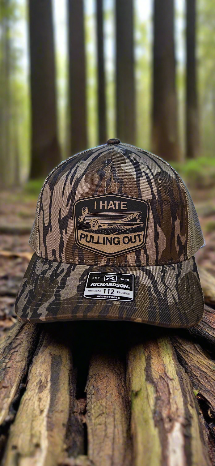 Bottomland Trucker hat with design
