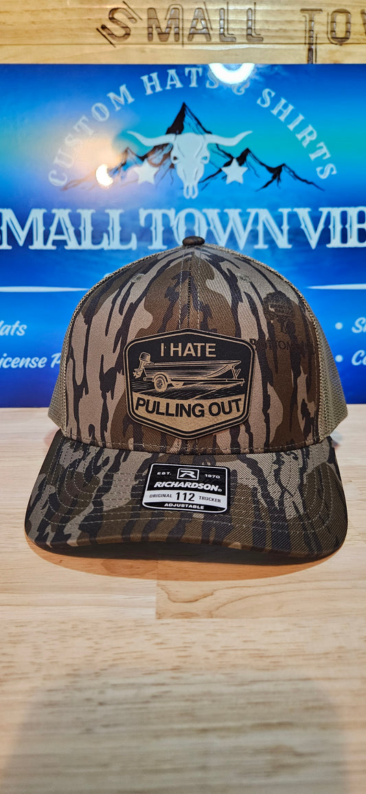 Bottomland Trucker hat with design